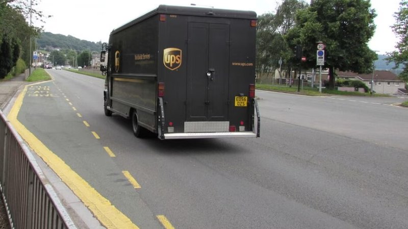 Il gemello digitale di UPS si aggiorna ogni 10 minuti: dentro l'infrastruttura AI