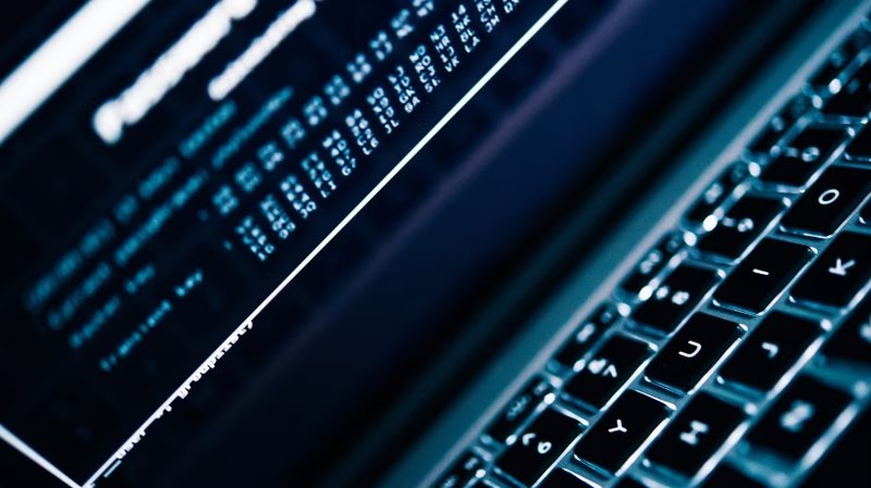 Gruppi APT russi sfruttano una falla WinRAR già corretta in Ucraina
