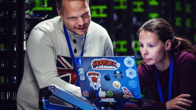 Meta Limits Use of Claude Code and Codex: Strategy for Its Own Coding LLMs