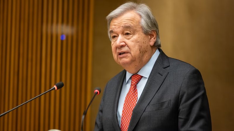 L’ONU: l’IA corre più veloce delle regole, e c’è un rapporto a provarlo
