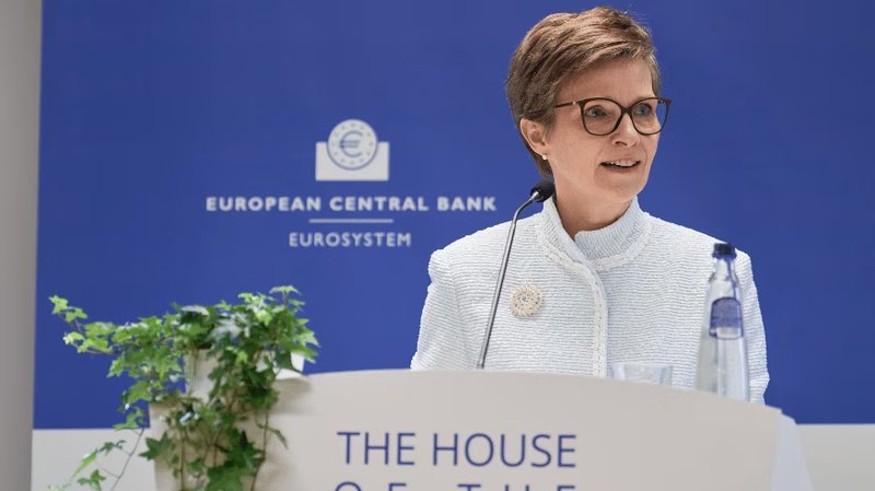 BCE: entro ottobre piani anti-AI. Banche, scatta l’allarme sovranità