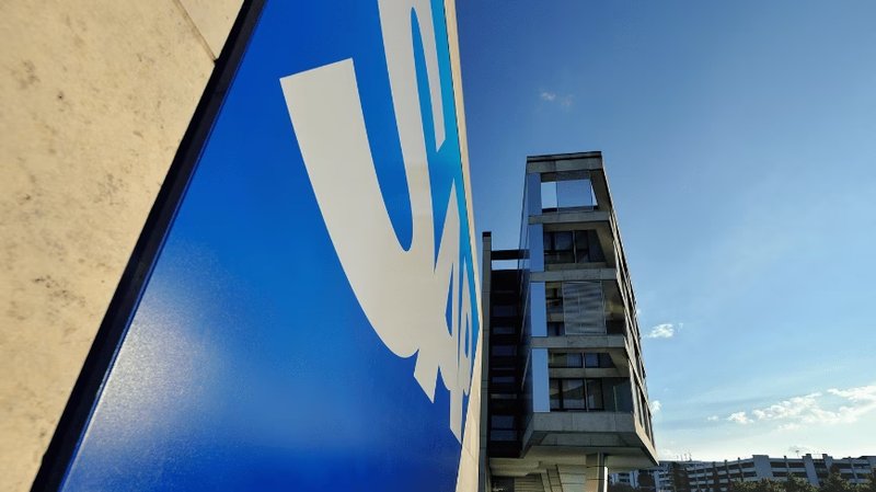 SAP congela assunzioni e trasferte per finanziare la svolta sull’AI