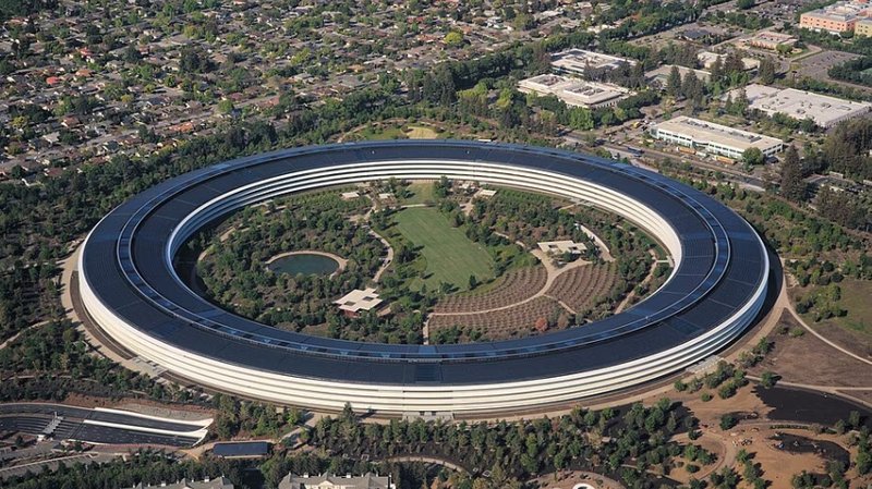 Apple fa causa a OpenAI: prototipi hardware rubati in colloqui "show and tell"