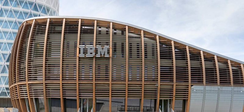 IBM integra AI e automazione per la gestione di Db2 con Google e Intel