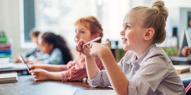 Ripensiamo la fine della scuola: un nuovo studio rivela i benefici dell'insegnamento presenziale