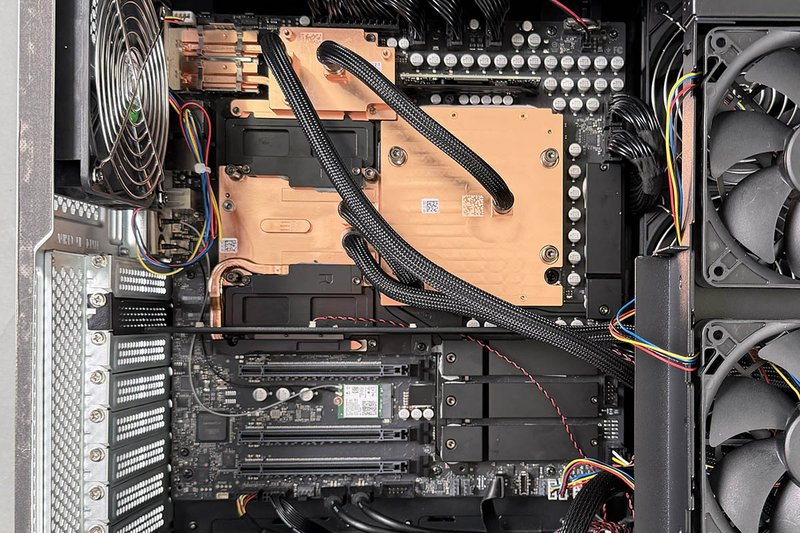 Gigabyte W775-V10-L1: Novità per il server NVIDIA GB300 tra PCIe Gen6 e raffreddamento a liquido