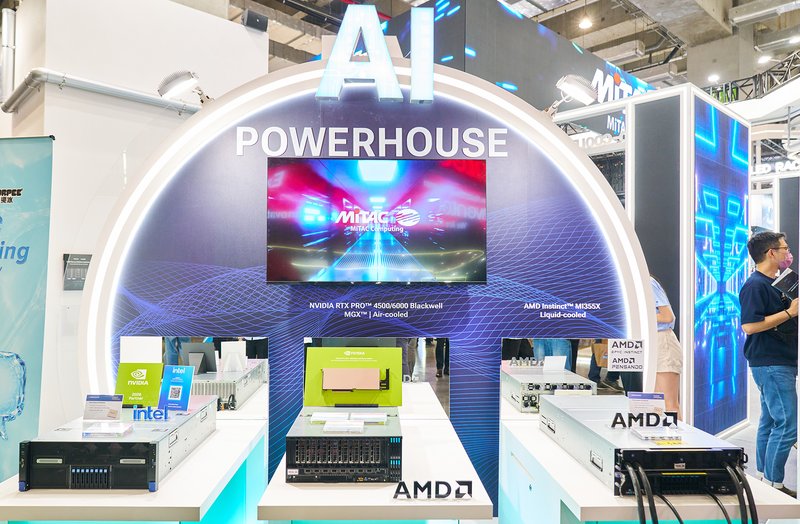 MiTAC al Computex 2026: raffreddamento a diamante e rack 52U per l’era on-prem