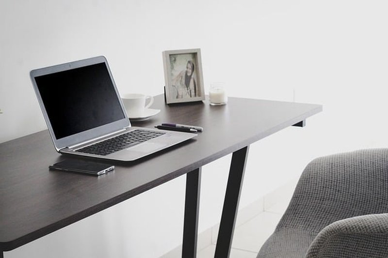 Adjustable Desks for Optimal Comfort